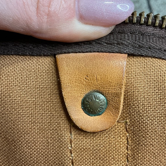 Louis Vuitton Authentic 60 Keepall Brown Monogram Duffel Bag - Picture 14 of 16